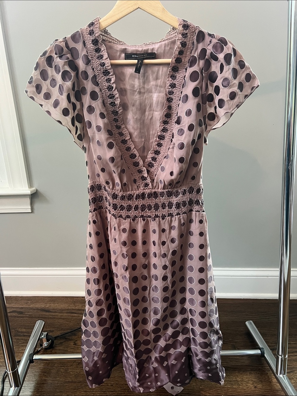 BCBGMaxAzria Mauve Polka Dot Flutter Sleeve Midi Dress